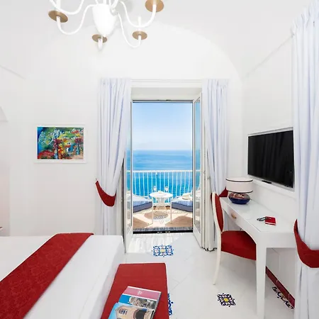 - Blu Praiano