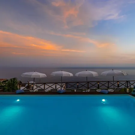 - Blu * Praiano