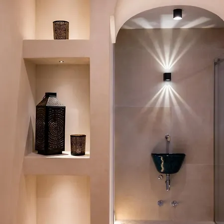 - Blu Villa